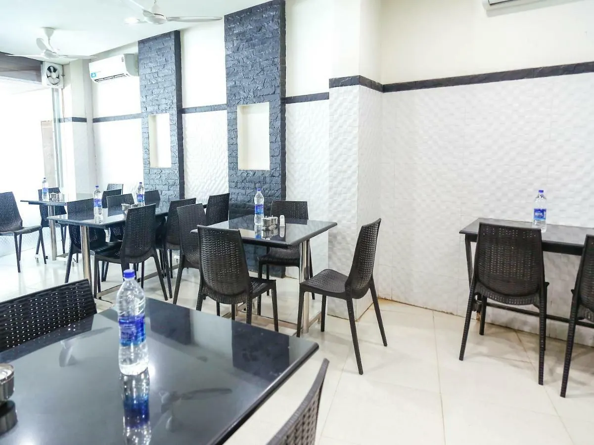 ** 酒店 Oyo 5692 Stay Inn Residency Kochi 印度