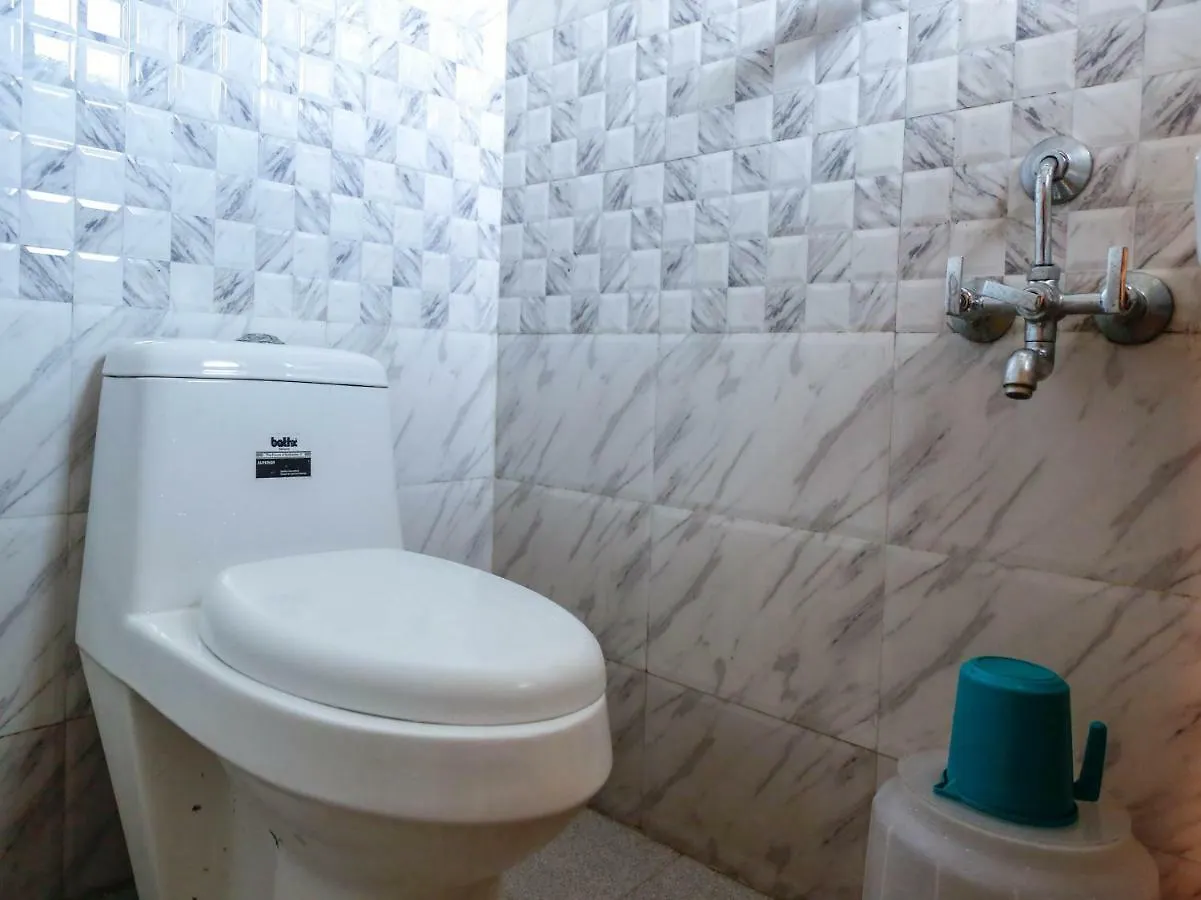 Oyo 5692 Stay Inn Residency Kochi 2*,